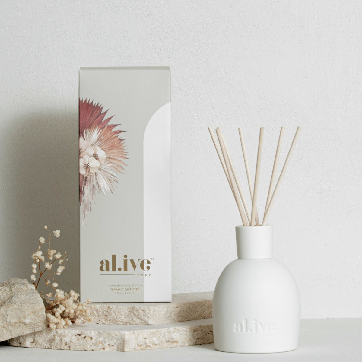 Sweet Dewberry & Clove Diffuser 250ml